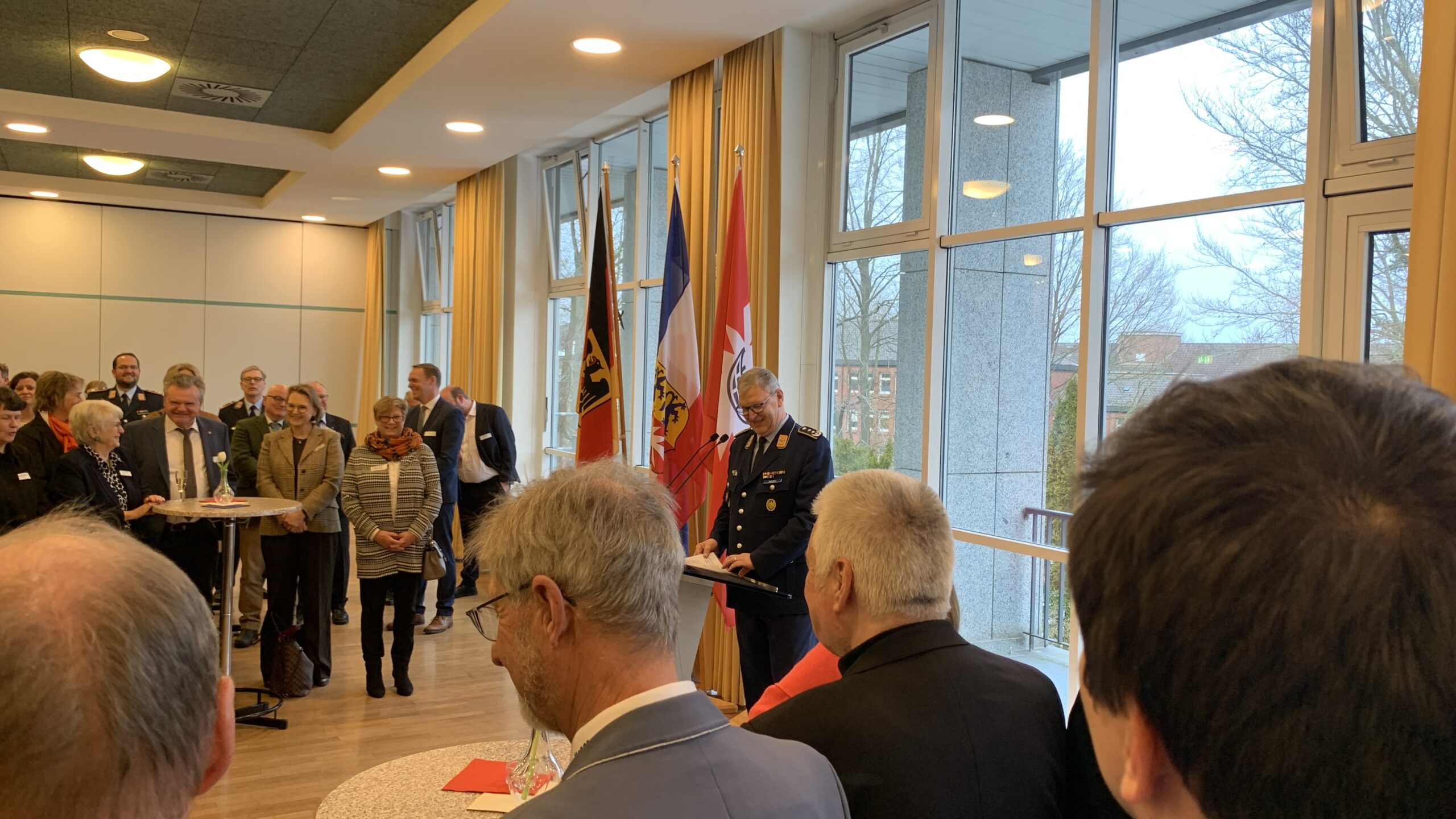 Wenn der Staat Haltung zeigt – Führung, Verantwortung und Resilienz im öffentlichen Raum